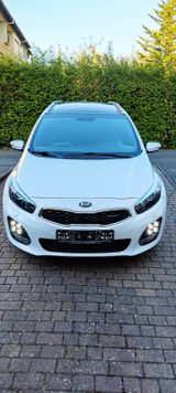 Kia cee'd Sportswagon 1.6 CRDi DCT GT Line Sport... - Kia: Standheizung, Cee D
