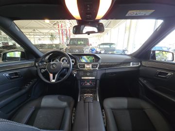 Mercedes E 220 - 4