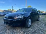 Volkswagen Golf 6 1.4 /KLIMA /80.000KM/ - Volkswagen Golf mit Benzin-Antrieb: Kleinwagen, 1.8