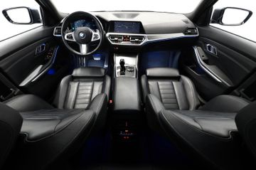 BMW 320i xDrive Limousine M Sport M 50 Jahre