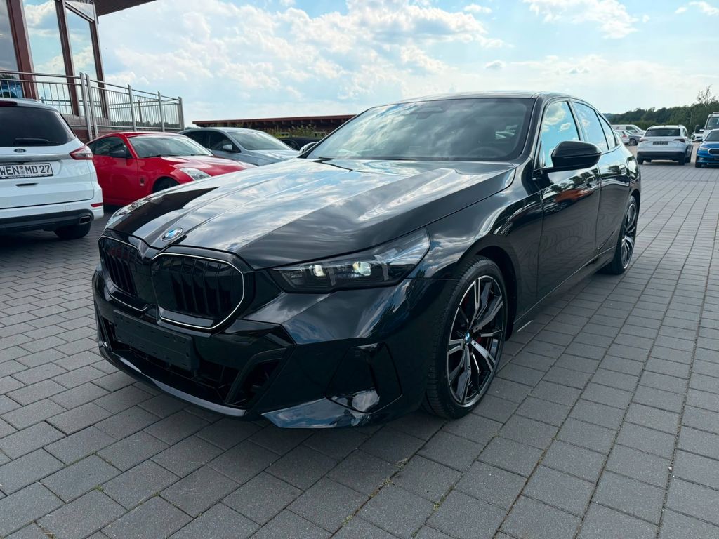Image of BMW 540