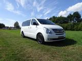 Hyundai H-1 8 Sitzer, TÜV fast neu, sauber  - Hyundai H-1 von privat