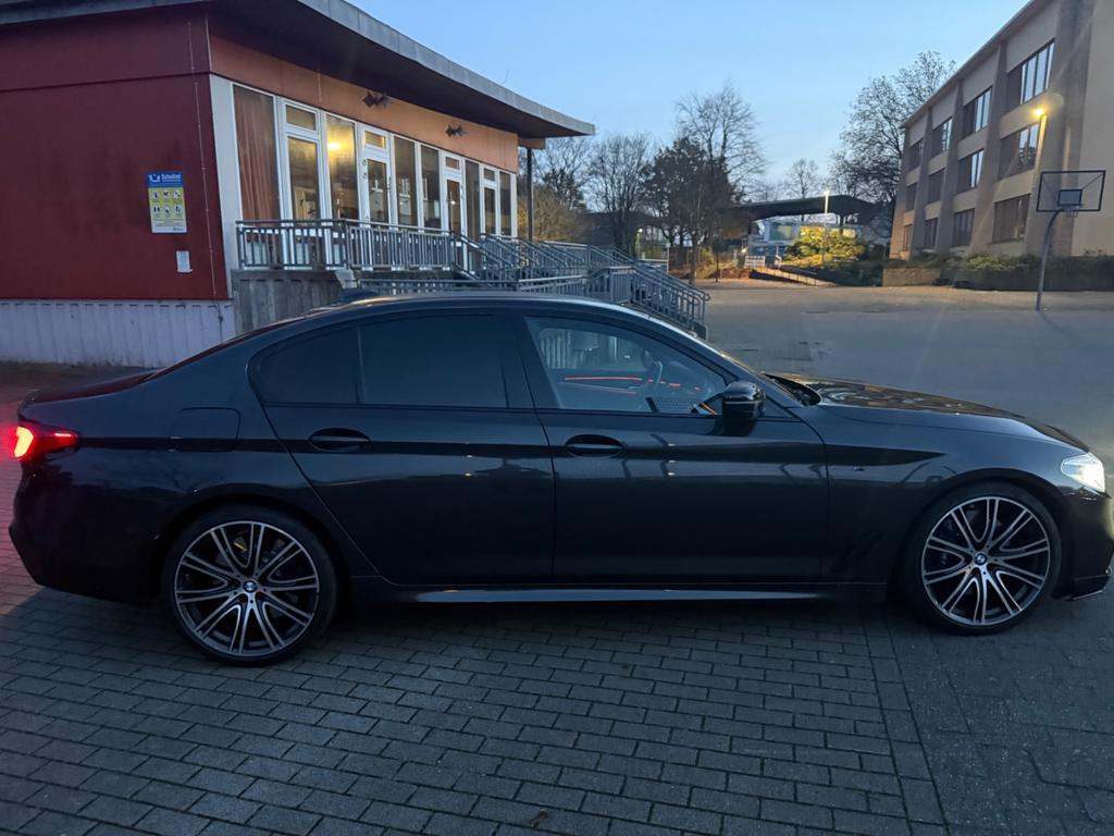 BMW 550