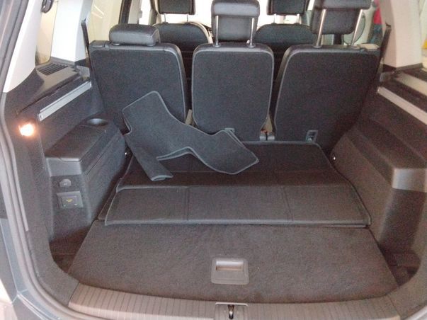Volkswagen Touran - Bild 10