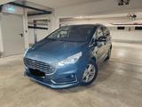 Ford S-Max 2.5 Duratec FHEV Titanium Titanium