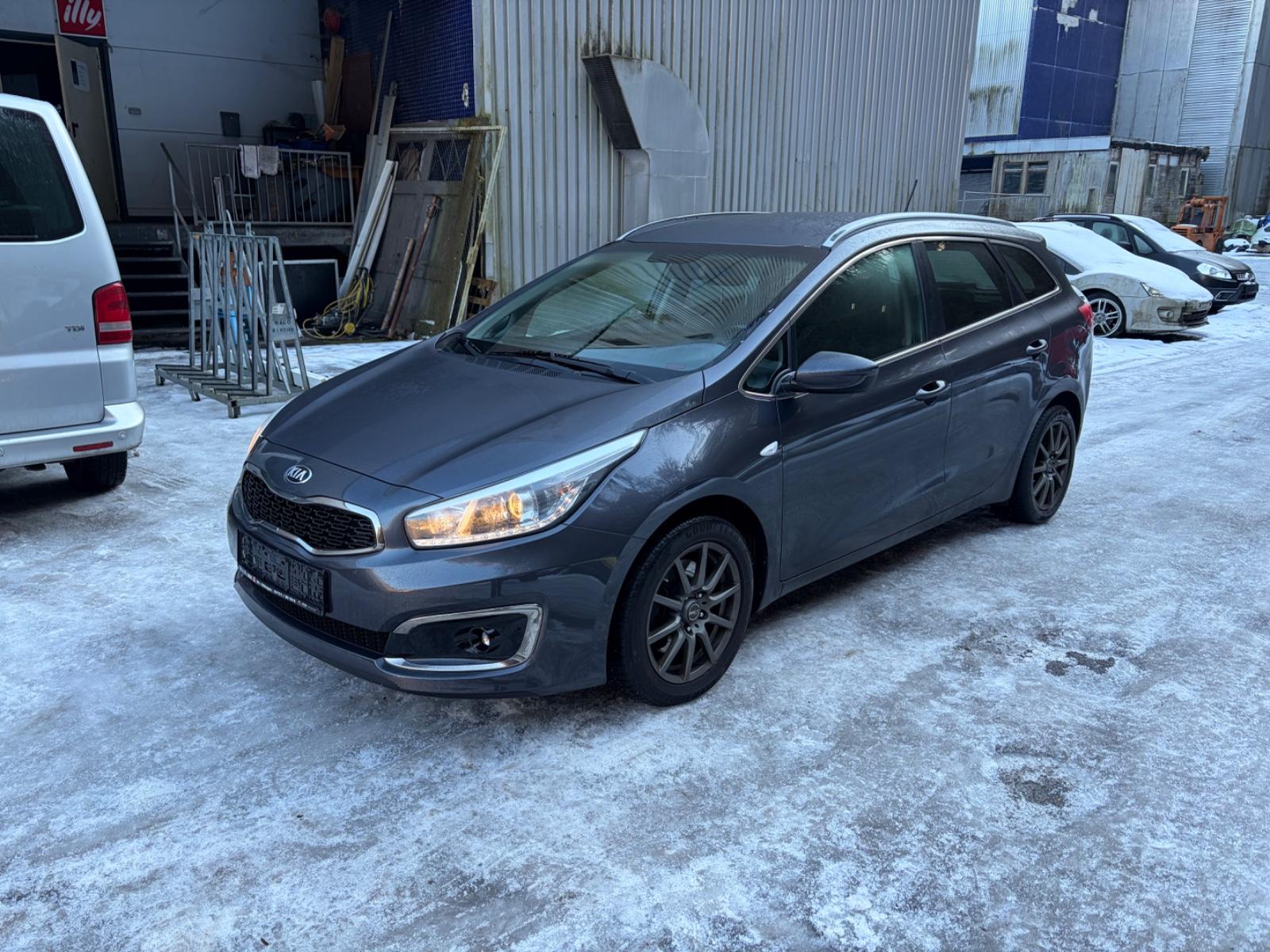 Kia Ceed 1,6 CRDi Sportswagon Dream Team