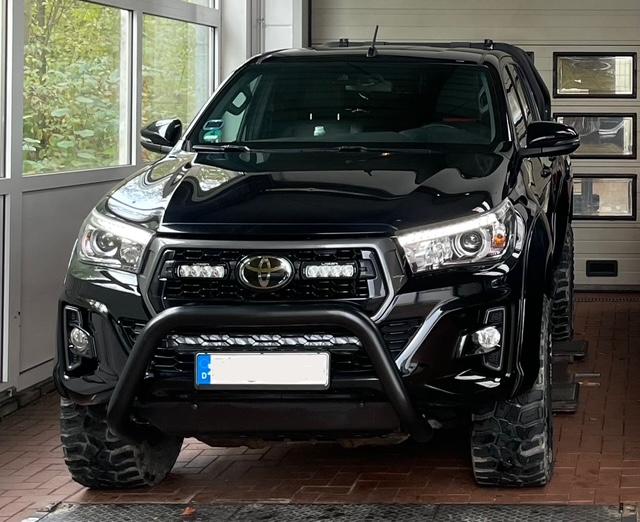 Toyota Hilux HiLux 4×4 DoubleCab Autm. Executive*UMBAU*3,5t*