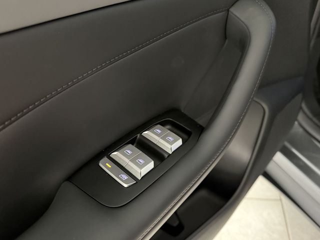 MG S5 64kWh Luxury inkl. Winterkompletträder