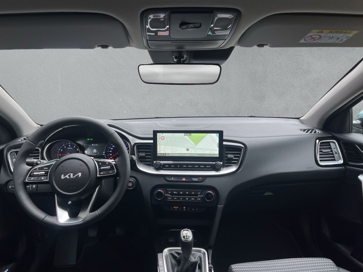 Fahrzeugabbildung Kia Ceed ULTIMATE EDITION 1.0 T-GDI  *STYLE-PAKET*