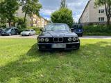 BMW 7er e32 730i - BMW 730: 730i E32