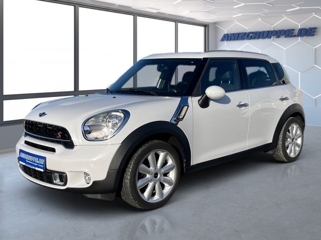 MINI Cooper S Countryman 1.6 Aut. Navi+PDC+Schiebedac