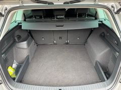 Fahrzeugabbildung Skoda Kodiaq Drive 125 4x4 ACC Lane Standh AHK
