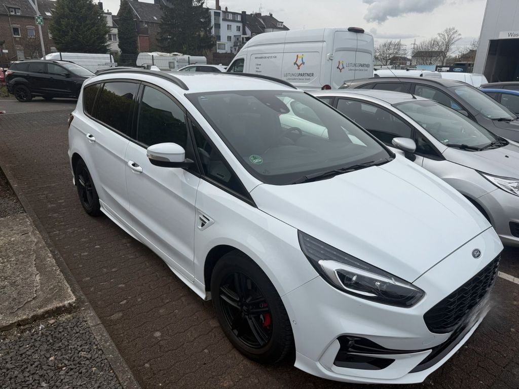 Image of Ford S-Max