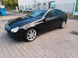 Mercedes-Benz Mercedes Benz AUTOMATIK C 230 KOMPRESSOR B... - Mercedes-Benz C 230 in Berlin