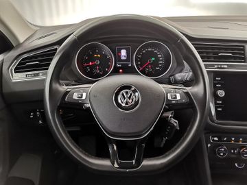 Volkswagen Tiguan - 8