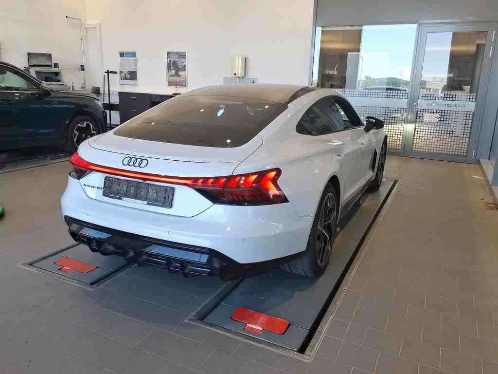 Audi e-tron GT - Bild 3