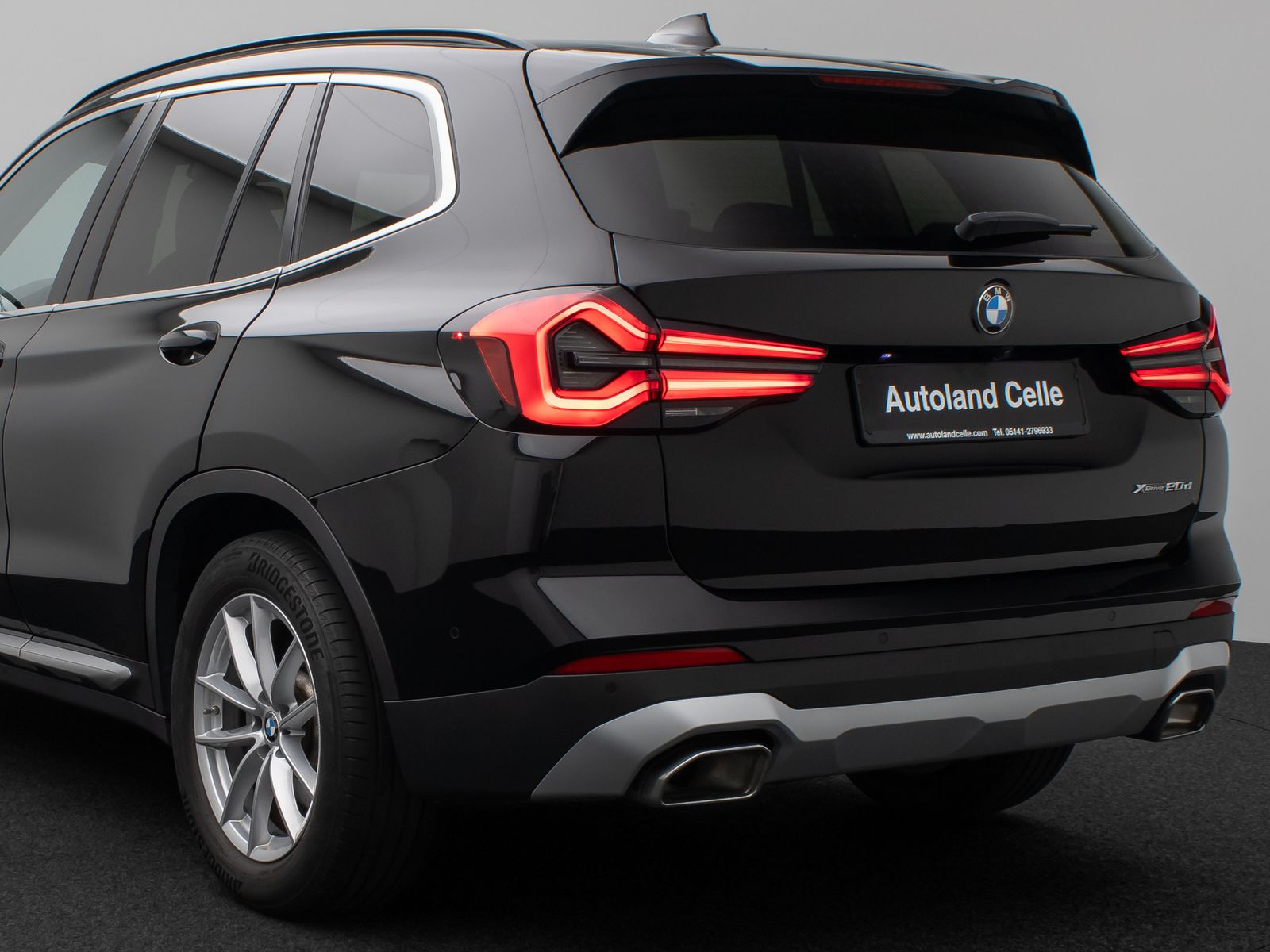 Fahrzeugabbildung BMW X3 xD20d KameraDAB HiFi Leder Alarm Sport 18Zoll