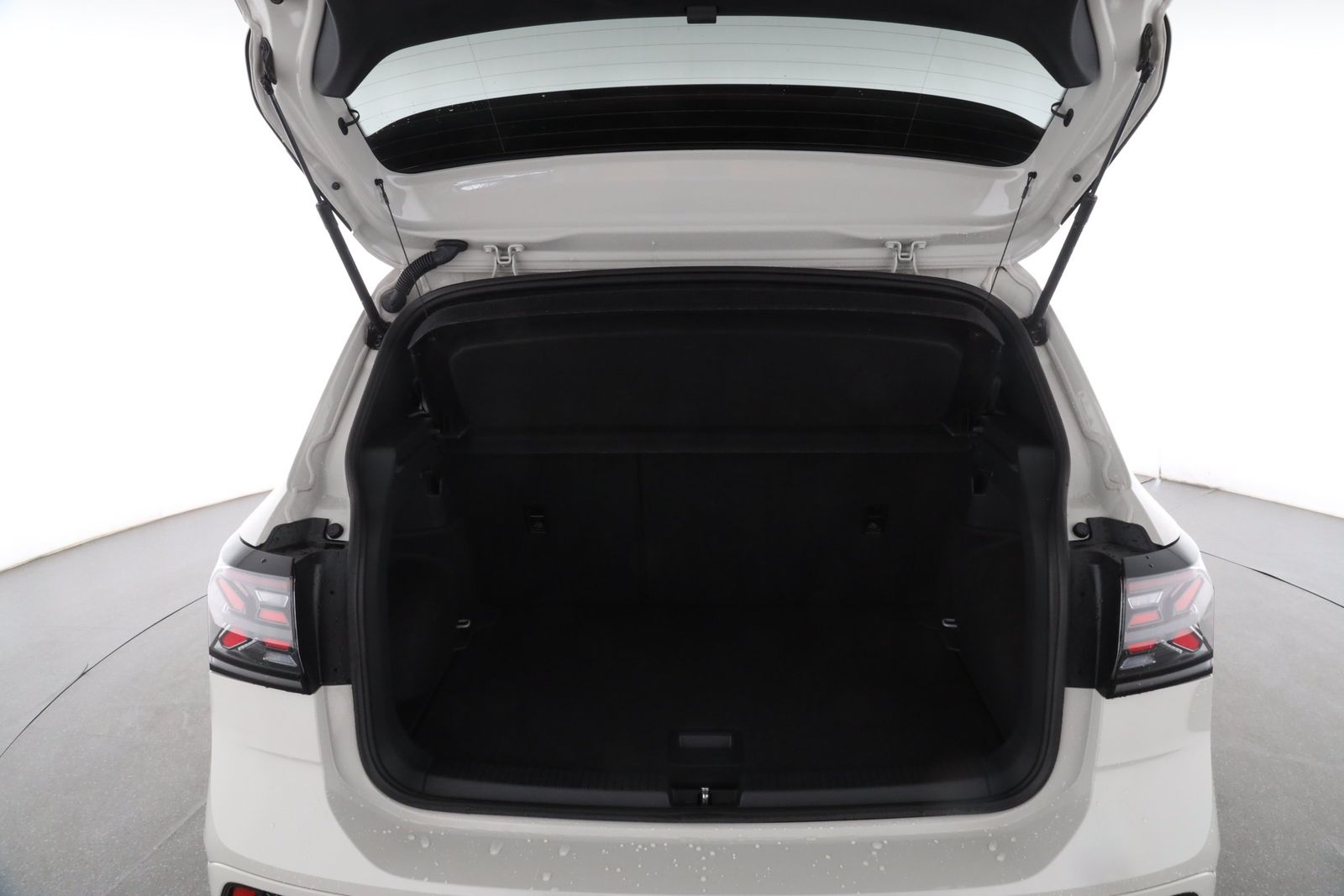 Volkswagen T-Cross - Bild 10