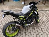 Kawasaki Z900, Baujahr 2021, Farbe: Weiß - Kawasaki Motorräder in Chemnitz