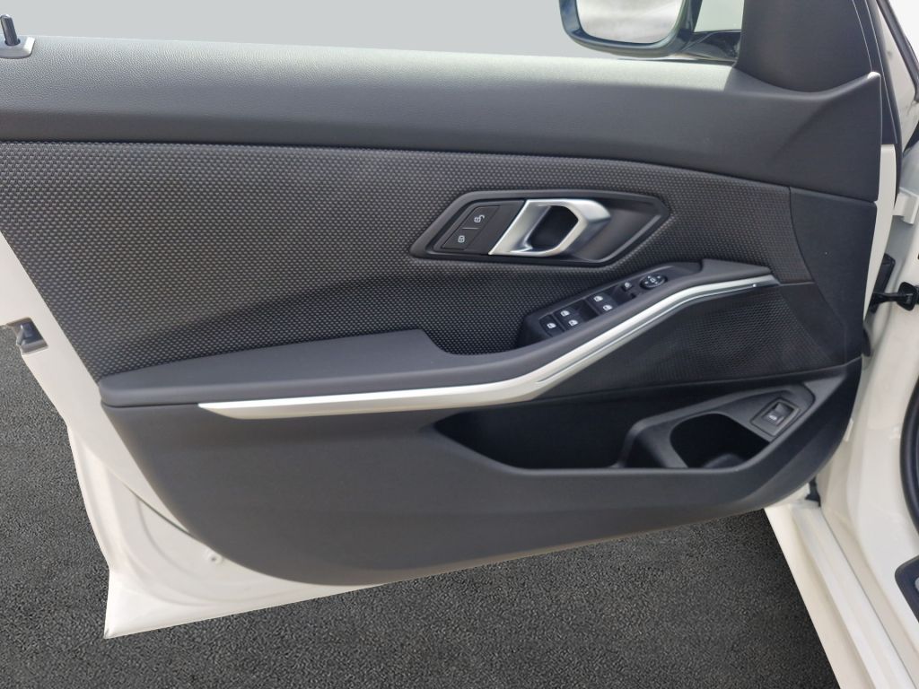 BMW 318 - Bild 20