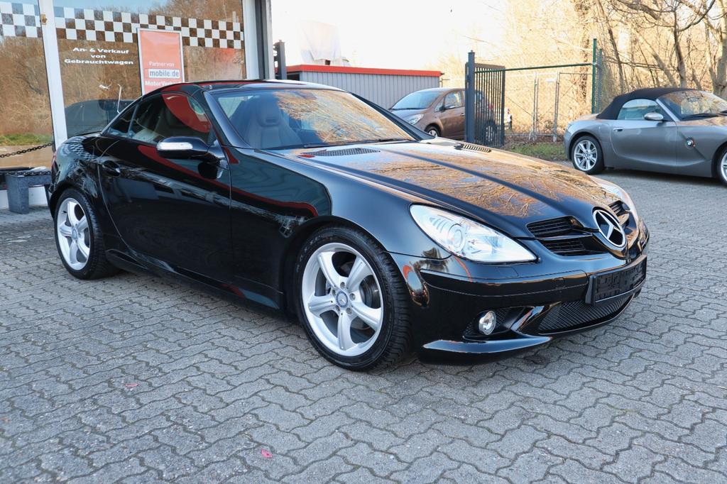 Mercedes-Benz SLK 200