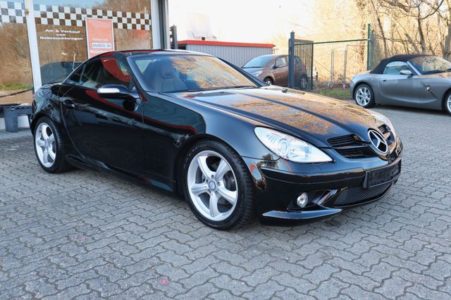 Mercedes-Benz SLK 200/AMG-LINE/AUTOMATIK/LEDER /SHZ/MEMORY