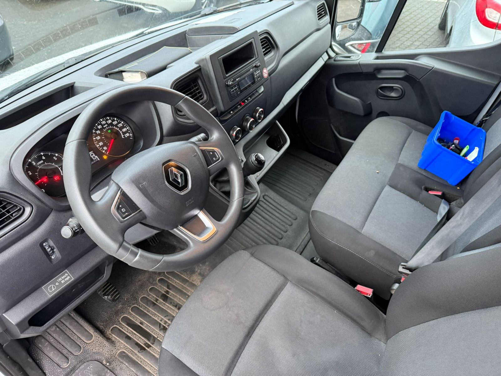 Fahrzeugabbildung Renault Master III Kasten L1H2HKa 3,5t/1.HAND/SCHECKHEFT