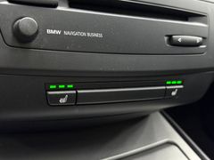 Fahrzeugabbildung BMW 116i Lim. / Klimaautomatik Schiebedach SHZ PDC