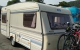 Wilk 450 TD mit Vorzelt Obelink Riva 270 - Wilk 450