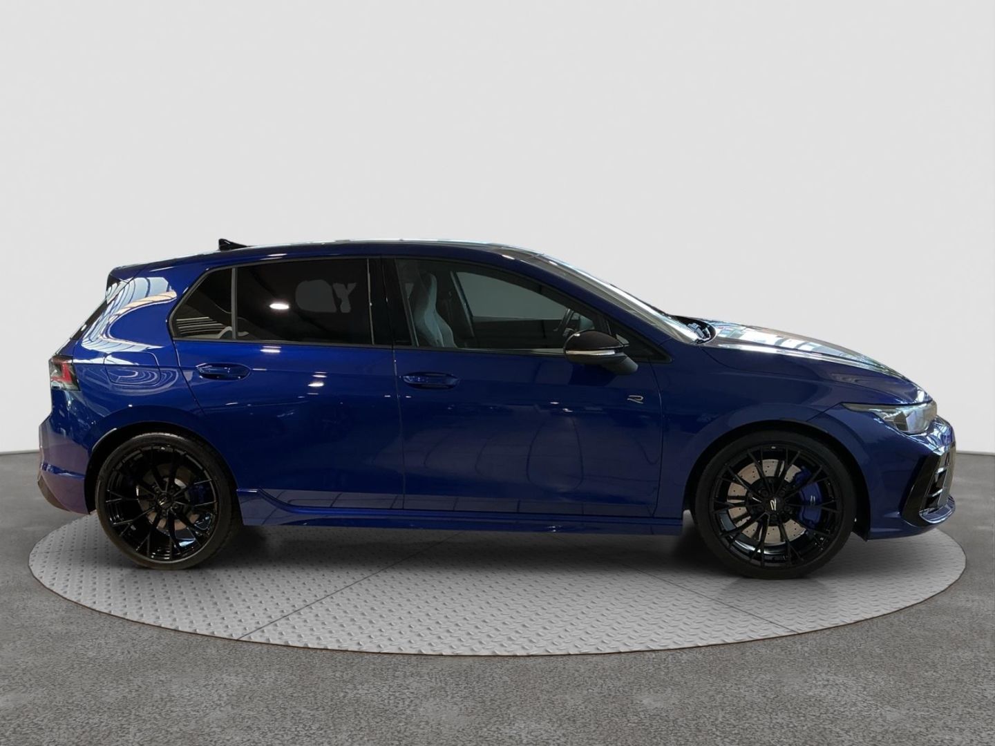 Volkswagen Golf R VIII 2.0 TSI 7-DSG 4-Motion DCC HUD Harma foto 4