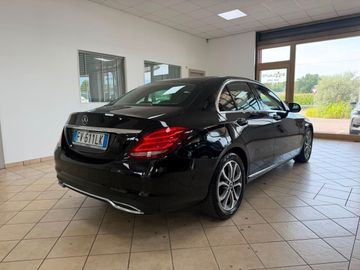 Mercedes C 200 - 5