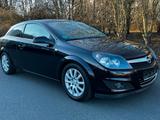 Opel Astra GTC 1.6 ECOTEC Sport 85kW Sport - Opel Astra: Coupe, 1.8