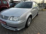 Volkswagen Bora Lim. Comfortline - Volkswagen Bora: Comfortline