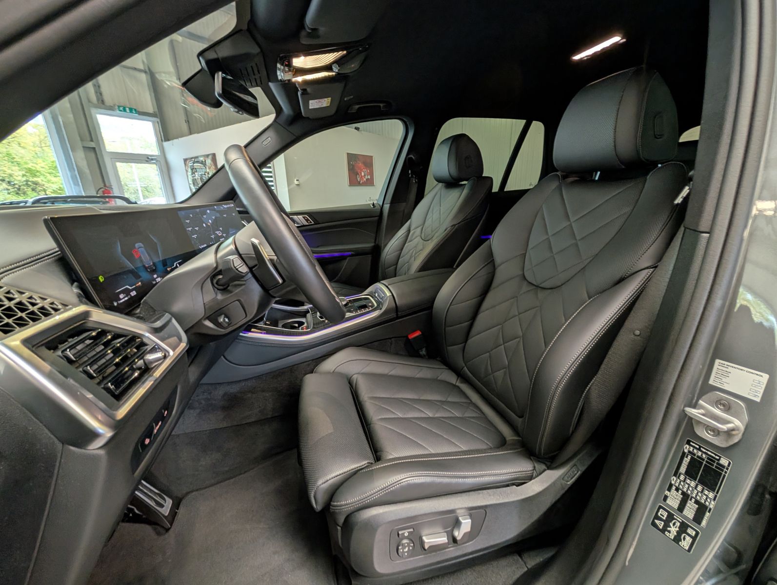 Fahrzeugabbildung BMW X5 30d xDrive M-Sport Innovati AHK H&K UPE:105T€