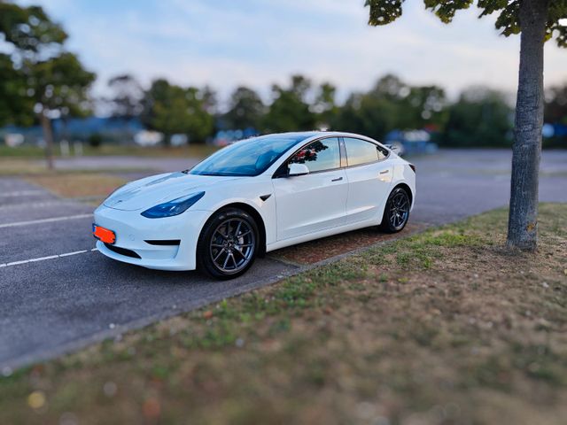 Tesla Model 3 SR+, 325PS, Allwetterr, RWD, USS , Wärme