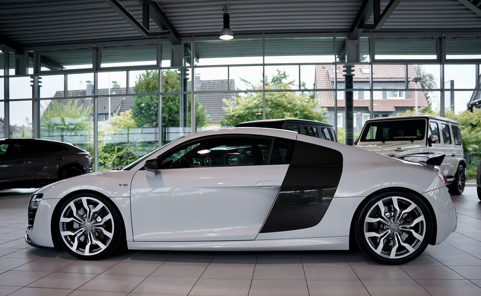 Audi R8