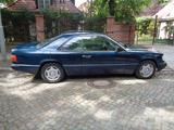 Mercedes-Benz Mercedes CE 230 W124 Automatik, Oldtimer - blaue Mercedes-Benz CE-Klasse