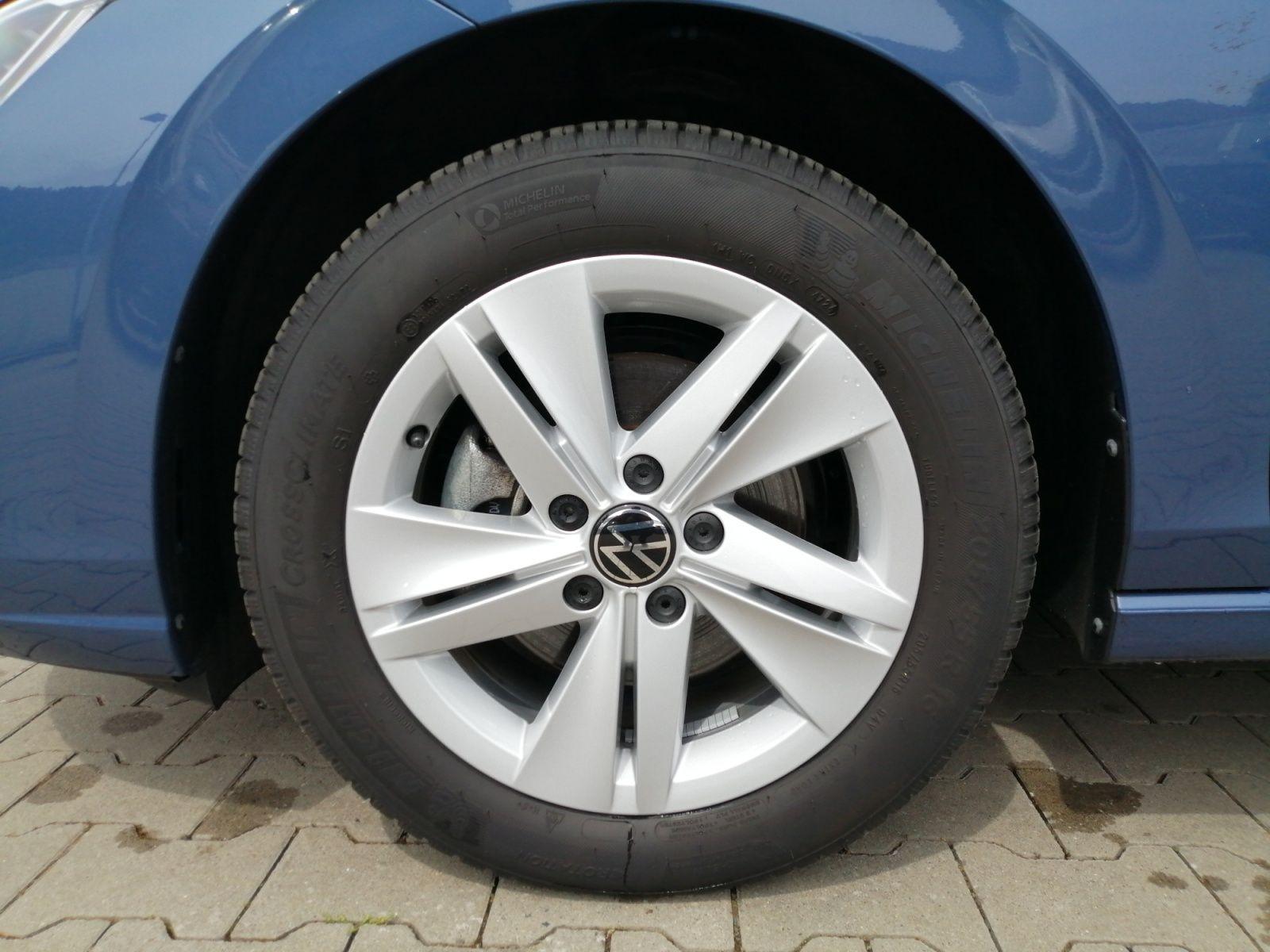 Volkswagen Golf VIII Life 1.5 TSI / CarPlay, ACC, LED, SHZ, миниатюра 8