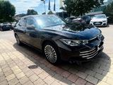 Volkswagen Passat B9 2.0 TDI DSG Elegance  Pro 18" Head Up - Volkswagen Passat Variant: 1.9