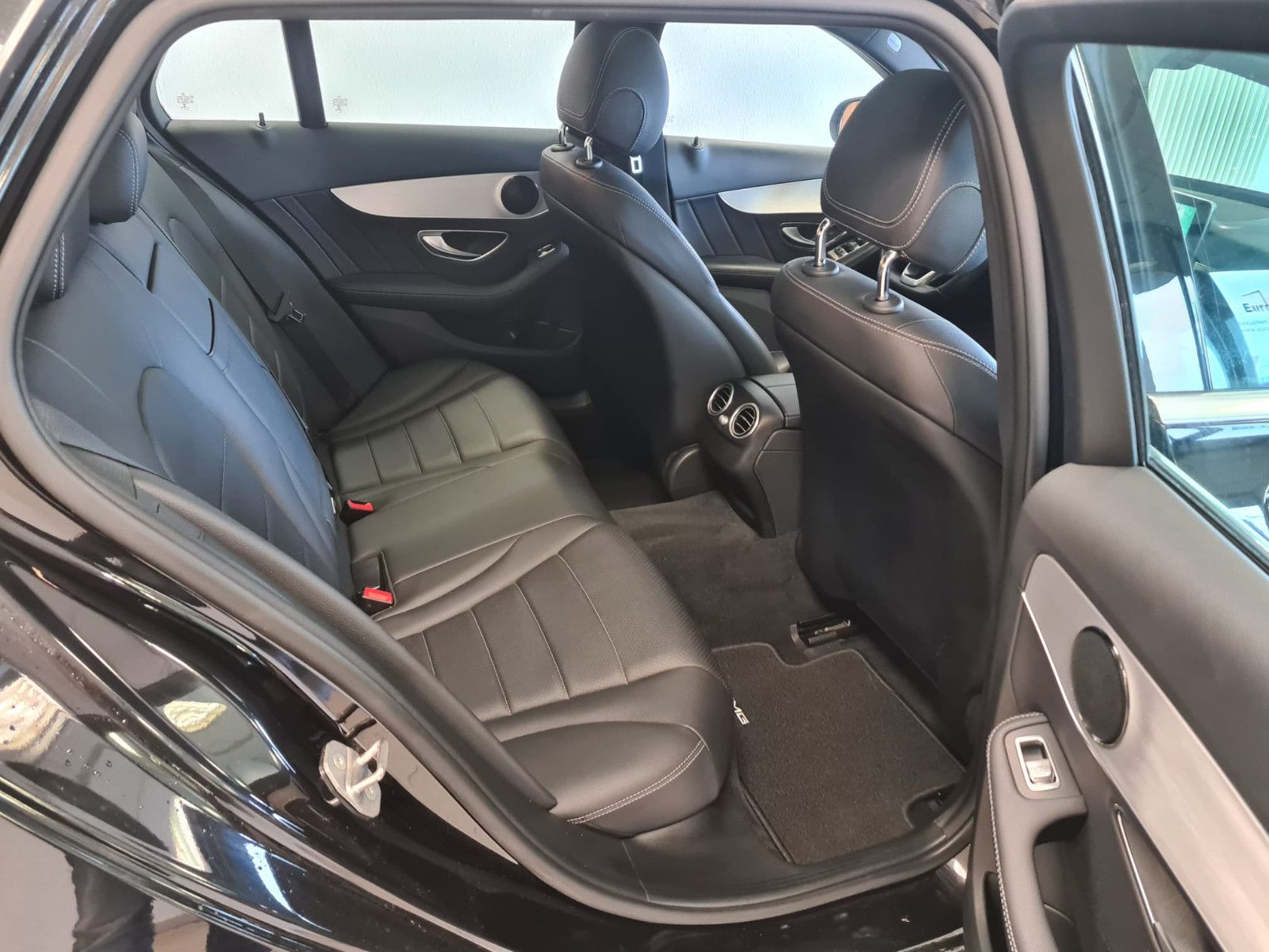 Fahrzeugabbildung Mercedes-Benz C 250 T / AMG / NAVI / LEDER / PANORAMADACH