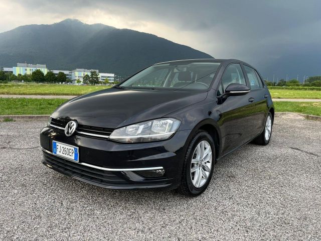 VW Golf