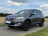 Toyota RAV 4 Life 2.2 150 PS / Scheckheft / AHK - Toyota RAV 4 Gebrauchtwagen in Münster