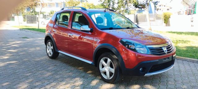 Dacia Sandero Stepway 1.6 8V 85CV