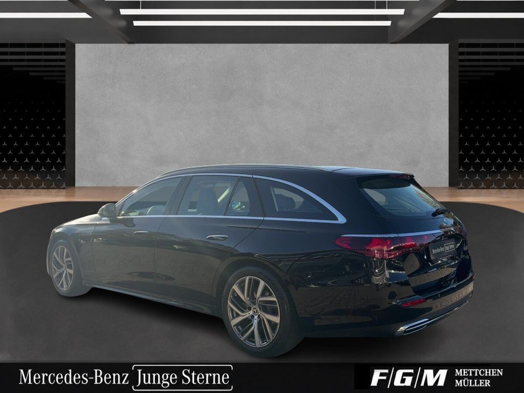 MERCEDES-BENZ E-Class 2025