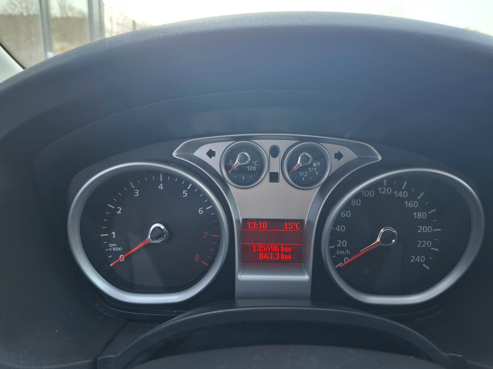 Fahrzeugabbildung Ford Focus Lim. Style