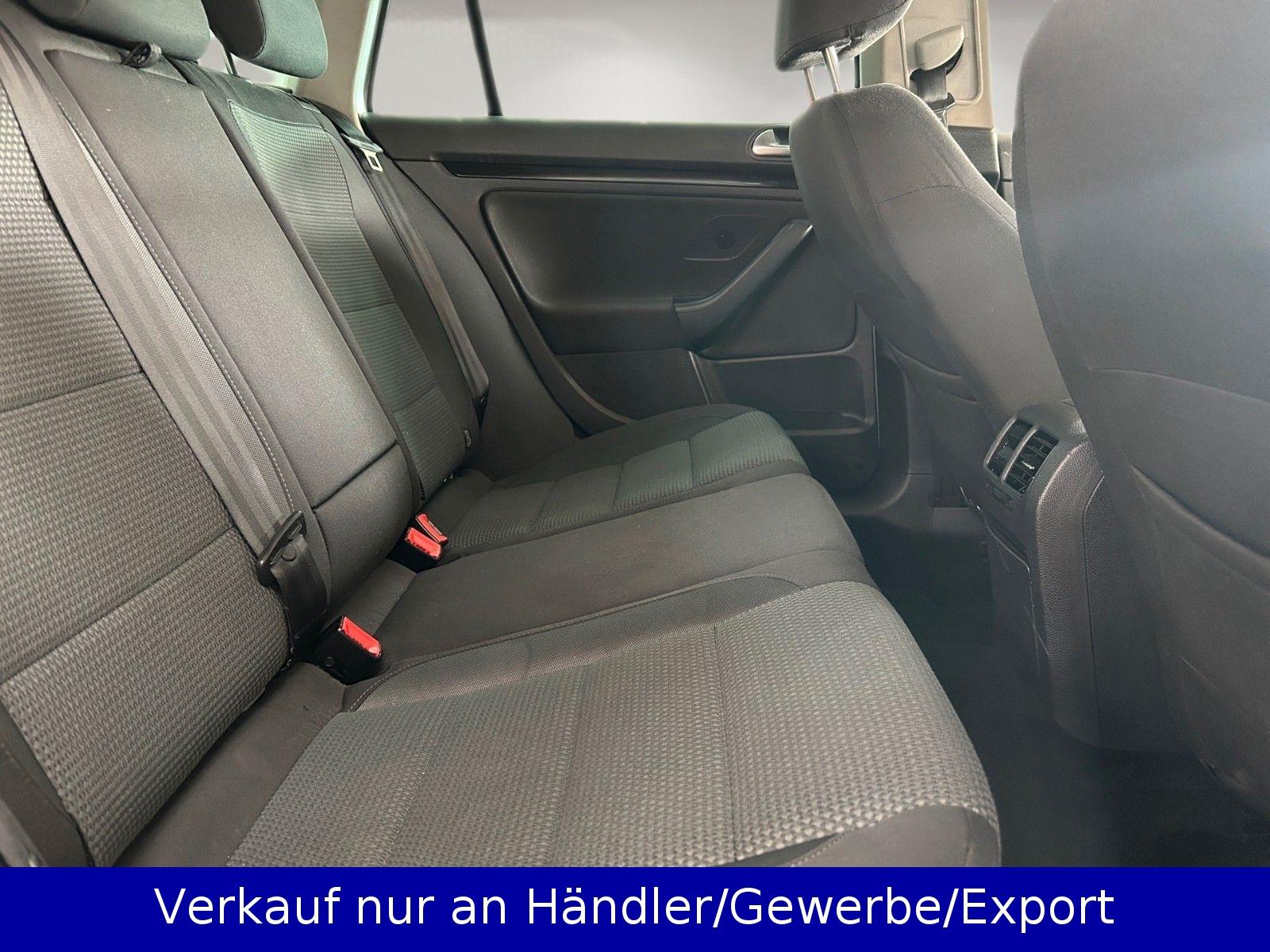 Volkswagen Golf 2011 — photo 12