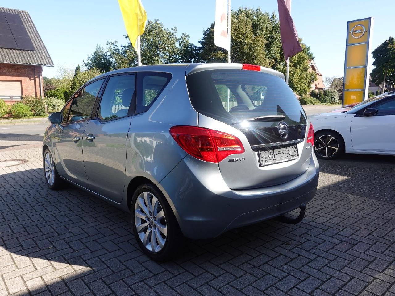 Fahrzeugabbildung Opel Meriva B 1,4 Innovation