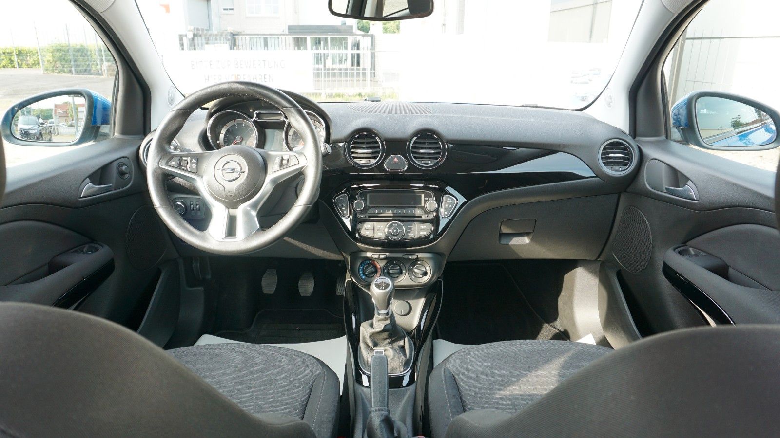 Fahrzeugabbildung Opel Adam JAM 1.4 64kW S/S, PDC, HSA, ESP, Tempomat