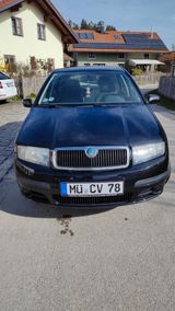 Skoda Fabia Combi 1.4 16V 59 kW Classic Classic - Skoda Fabia aus 2006: Kombi