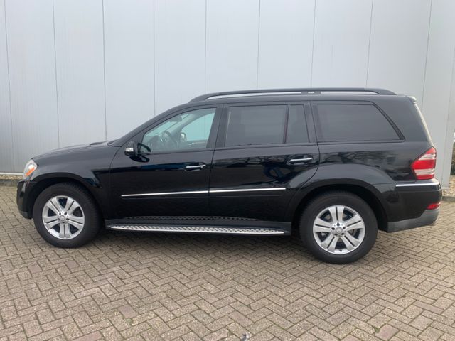 Mercedes-Benz GL 450 4MATIC AUT NAVI LEDER 2XDACH 7SITZE